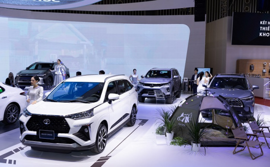 Toyota Việt Nam giới thiệu 7 mẫu xe mới tại triển lãm Ô tô Việt Nam 2022