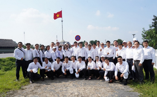 Công ty CP Phân bón Miền Nam với chương trình Về nguồn đầy ý nghĩa