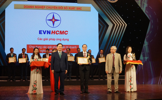 Chuyển đổi số để nâng tầm thương hiệu EVNHCMC