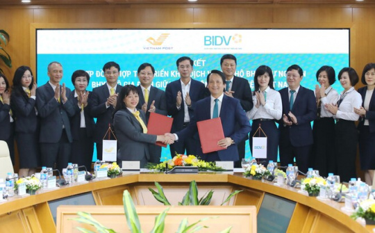 BIDV và Vietnam Post hợp tác triển khai dịch vụ thu hộ bảo hiểm