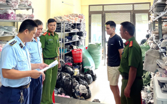 Cục QLTT Nam Định: Tập trung bình ổn thị trường những tháng cuối năm