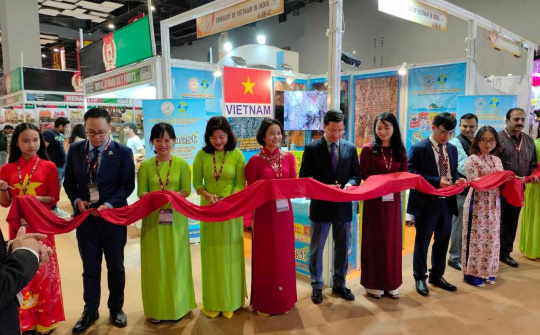 Khai trương gian hàng Việt Nam tại Hội chợ Thương mại Quốc tế Ấn Độ 2022