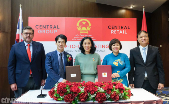 Bộ Công Thương và Central Retail tại Việt Nam ký thỏa thuận hợp tác giai đoạn 2022-2025