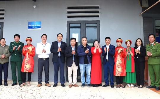 Petrolimex Hà Giang: Bàn giao công trình nhà lưu trú cho học sinh tại xã Xín Cái