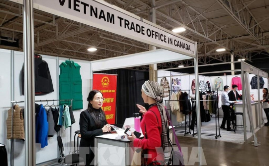 Kết nối sản xuất và chuỗi cung ứng hàng dệt may với thị trường Việt Nam