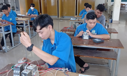 Trường Trung cấp nghề Dân tộc nội trú An Giang: Nâng cao chất lượng nguồn nhân lực