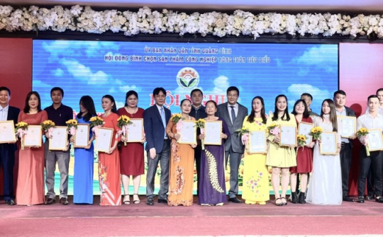 Quảng Bình: Tôn vinh sản phẩm công nghiệp nông thôn tiêu biểu năm 2022