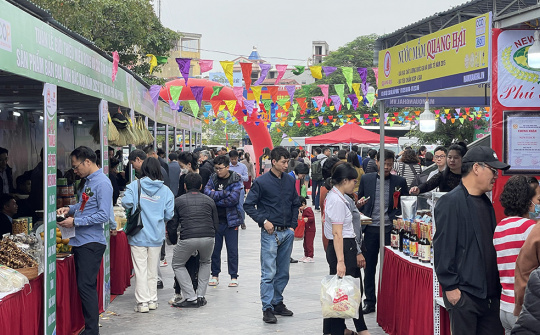 Đang diễn ra Tuần lễ giới thiệu miến dong và các sản phẩm OCOP tỉnh Bắc Kạn tại Hải Phòng
