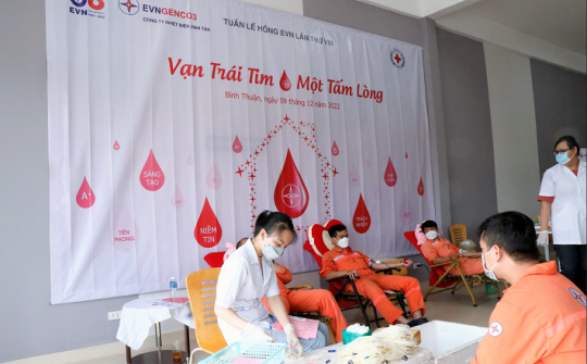 Nhiệt điện Vĩnh Tân hưởng ứng Tuần lễ hồng EVN lần thứ VIII