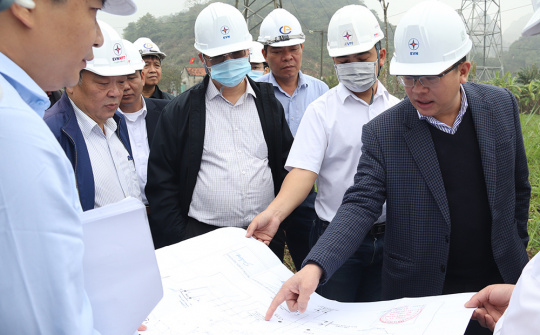 EVN: Đôn đốc tiến độ công trình lưới điện cấp bách năm 2022