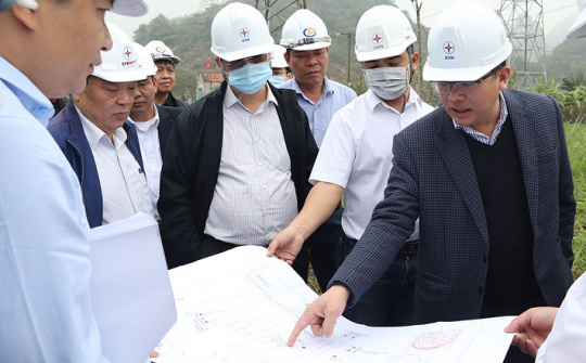 Đôn đốc tiến độ công trình lưới điện cấp bách đảm bảo điện cho miền Bắc từ mùa hè năm 2022