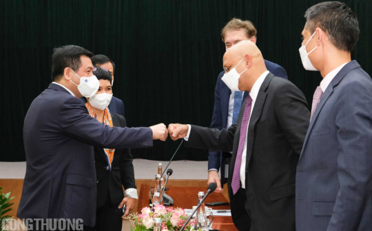 Bộ Công Thương - Ngân hàng Thế giới tăng cường hợp tác, hỗ trợ về kỹ thuật và tài chính trong lĩnh vực năng lượng