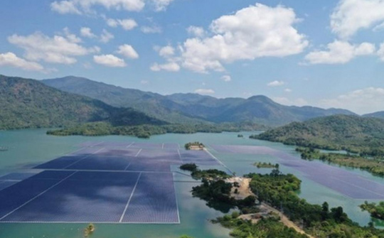 Nghệ An chấp thuận chủ trương đầu tư 2 dự án điện mặt trời trị giá 7.800 tỷ đồng