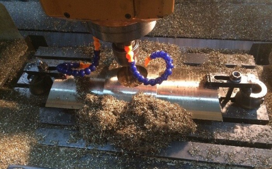 Sản xuất thành công bạc vạn năng và phôi bạc máy cán trong lĩnh vực cán thép