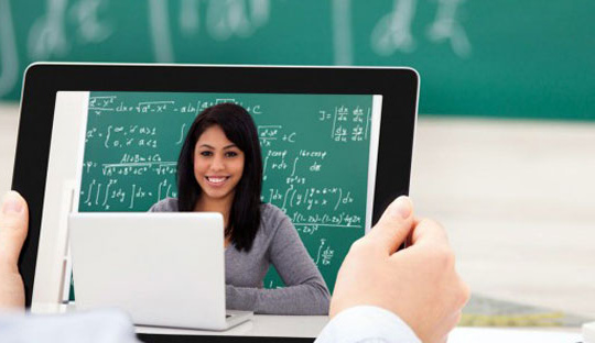 Quản lý học tập điện tử học phần đạo đức kinh doanh theo mô hình lớp học đảo ngược