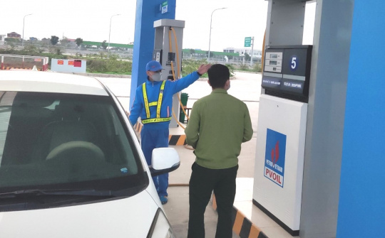 Lần đầu tiên PVOIL đưa cửa hàng xăng dầu vào hoạt động trên tuyến cao tốc