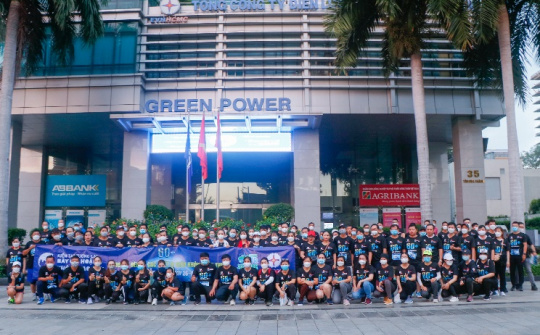 EVNHCMC: Sôi nổi hưởng ứng giải chạy bộ “Bước chân xanh năm 2022”