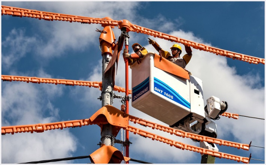 EVNSPC tăng cường dịch vụ khách hàng trong tháng cao điểm nắng nóng