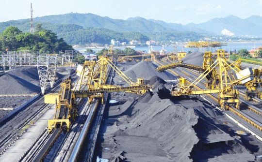 Bộ Công Thương ban hành kế hoạch xuất khẩu than năm 2022