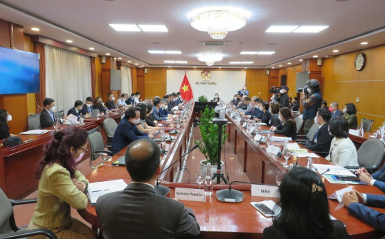 Doanh nghiệp Hoa Kỳ quan tâm đầu tư sản xuất kinh doanh tại Việt Nam
