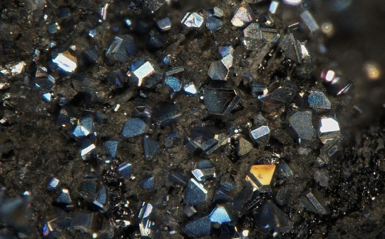 Tối ưu hóa đa biến các thông số đo trên hệ thống ICP-OES để xác định chì trong tinh quặng Antimon