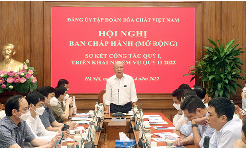Đảng ủy VINACHEM: Chủ động điều hành tái cơ cấu sản xuất theo tín hiệu thị trường