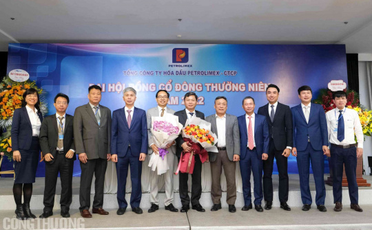 Hóa dầu Petrolimex (PLC) đẩy mạnh tái cấu trúc toàn diện, hiệu quả trong năm 2022