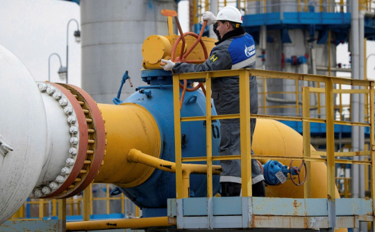 Rủi ro cạnh tranh nguồn cung năng lượng gay gắt giữa châu Á và châu Âu thời gian tới