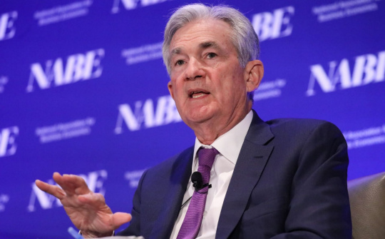 FED quyết tâm nâng lãi suất cao gấp đôi thường lệ nhằm kiềm chế lạm phát tại Hoa Kỳ