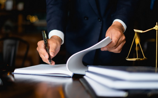 Nâng cao hiệu quả dịch vụ pháp lý của luật sư