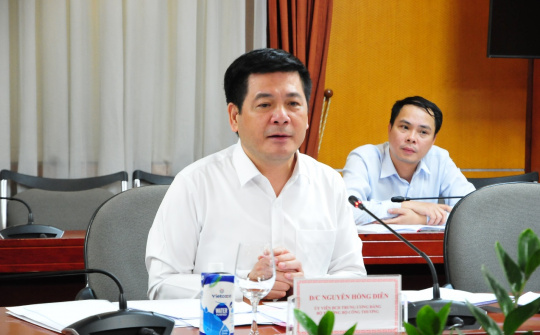 Bộ trưởng Bộ Công Thương Nguyễn Hồng Diên làm việc với Lãnh đạo tỉnh Thừa Thiên Huế