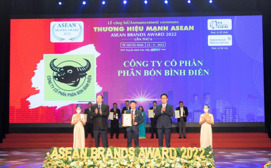 Công ty Cổ phần Phân bón Bình Điền lần thứ tư đạt Top 10 Thương hiệu mạnh ASEAN