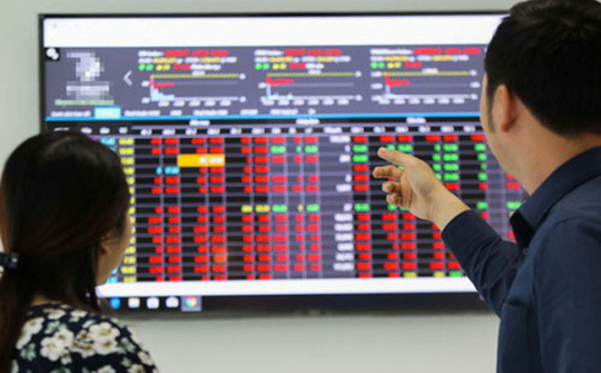 Thực trạng thị trường chứng khoán Việt Nam trong bối cảnh đại dịch Covid-19