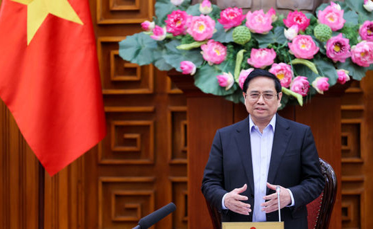 Bảo đảm cân đối lớn về năng lượng, cung ứng đủ điện trong ngắn hạn và dài hạn