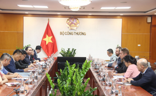 Bộ Công Thương ủng hộ xây dựng nhà máy trung hòa carbon đầu tiên của Lego