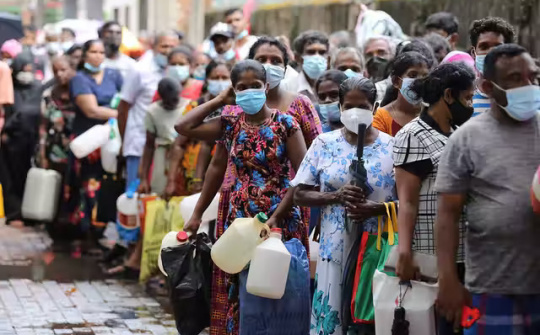 Nguy cơ “thập kỷ mất mát” đối với các nền kinh tế mới nổi