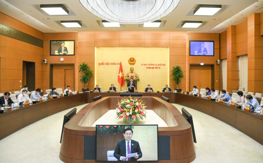 Khai mạc Phiên họp thứ 11 của Ủy ban Thường vụ Quốc hội