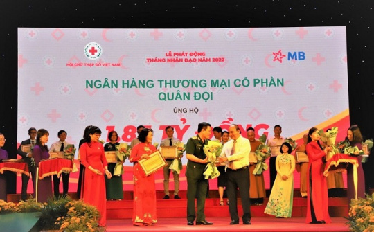 MB Bank hưởng ứng lời kêu gọi hành động vì Tháng Nhân đạo năm 2022