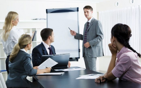 Phát triển nguồn nhân lực ở Thành phố Hồ Chí Minh và thành phố Hà Nội: Bài học kinh nghiệm cho tỉnh Bình Dương