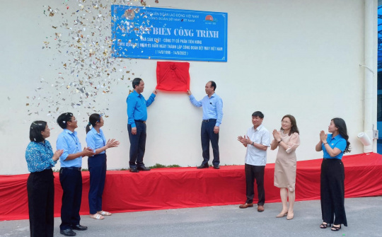 Công ty CP Tiên Hưng: Chính thức gắn biển công trình Nhà sản xuất