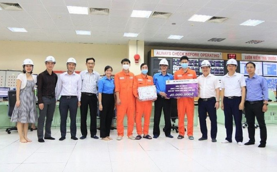 Thăm hỏi đoàn viên, người lao động nhân dịp Tháng Công nhân, Tháng hành động về ATVSLĐ năm 2022