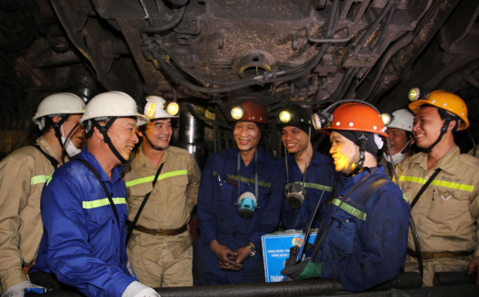 Đoàn công tác TKV đưa ra 7 nhiệm vụ cho Công ty Than Khe Chàm