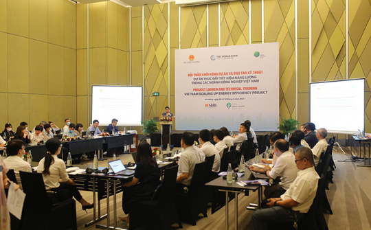 Tiết kiệm năng lượng cho ngành công nghiệp Việt Nam phát triển bền vững