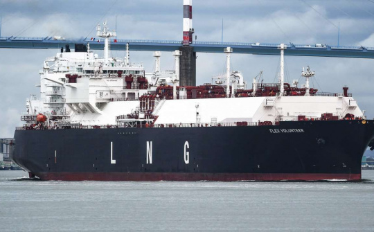 Châu Âu gom mua khí LNG, thế giới đối mặt nguy cơ thiếu hụt nguồn cung trầm trọng