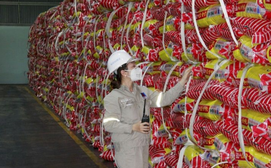 PVFCCo lọt vào danh sách 50 công ty niêm yết tốt nhất