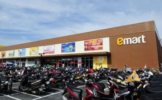 Ảnh hưởng  của chất lượng dịch vụ đến sự hài lòng của khách hàng tại Siêu thị Emart