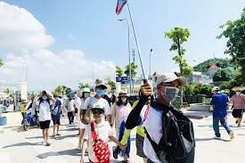 Đào tạo nhân lực cho ngành “công nghiệp không khói” trong bối cảnh đại dịch Covid-19