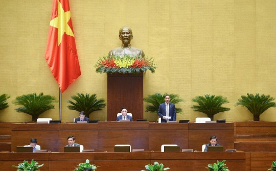 Thông qua Nghị quyết về Chương trình giám sát của Quốc hội năm 2023