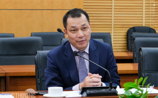 Việt Nam - Singapore: Đẩy mạnh hợp tác phát triển năng lượng xanh, sạch