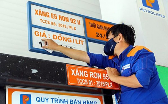 Triển khai ngay Nghị quyết của UBTVQH về mức thuế bảo vệ môi trường đối với xăng, dầu, mỡ nhờn